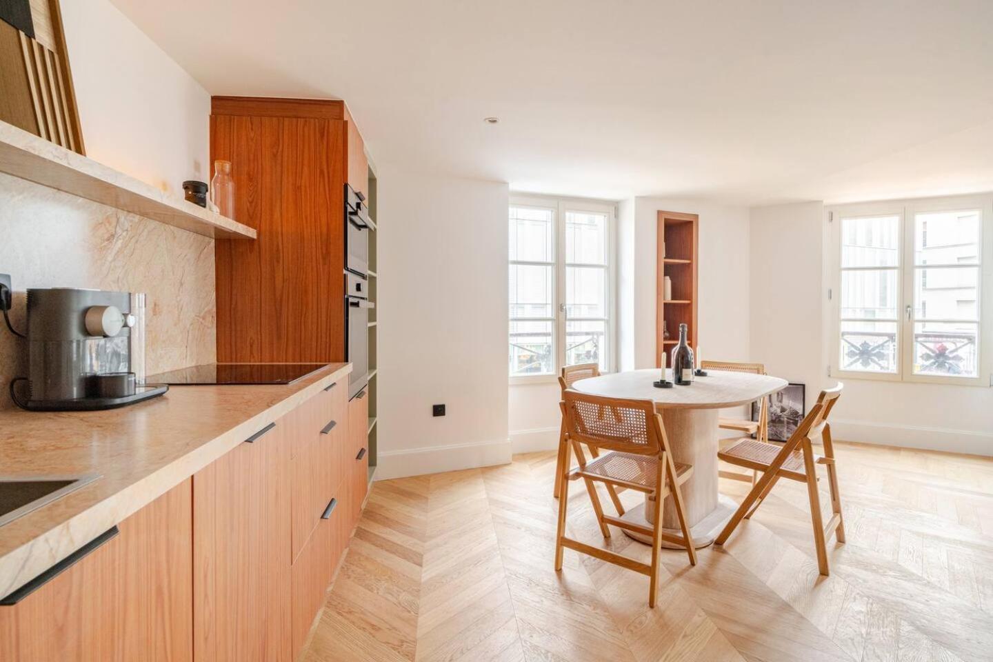 Appartement Luxueux -Saint Germain Des Pres - Centre De Paris Exterior photo